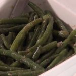 How to Steam Green Beans in the Microwave - Baking Mischief