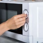 How To Bake Cake In A Microwave | Femina.in