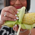 How To Make Corn On The Cob In The Microwave With Wax Paper -  foodrecipestory