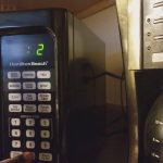 How to set the clock on a Hamilton Beach Microwave - YouTube