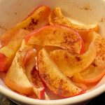 Quick and Easy Microwaved Cinnamon Apples