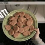How To Keep Microwaved Frozen Chicken Nuggets From Getting Soggy – Melanie  Cooks