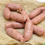 9 Ways to Cook Bratwurst - wikiHow