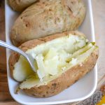 10 Minute Microwave Baked Potatoes - 4 Sons 'R' Us