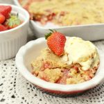 Rhubarb and Strawberry Crumble