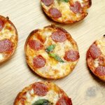 Lockdown Pizza | Microwave Pizza | Homemade pizza, Microwave pizza, Recipes