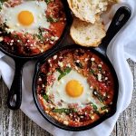 Easy Baked Eggs in Spicy Tomato Sauce - Feast In Thyme
