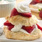 Bisquick Strawberry Shortcake (Easy Bisquick Shortcake Recipe)
