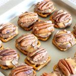 Pretzel Rolo Turtles | The Hungry Housewife