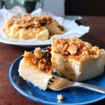 How to make cheesecake using a microwave and toaster oven effortlessly