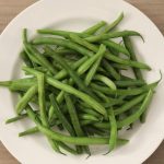 How to Steam Green Beans in the Microwave - Baking Mischief