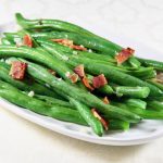 How to Steam Green Beans in the Microwave - Baking Mischief