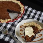 Hot Chocolate Pie Bars - Cakescottage