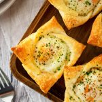 Spinach and Artichoke Puff Pastry Cups - Old House to New Home