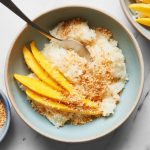 Microwave Coconut Sticky Rice With Mango Recipe Recipe | Epicurious