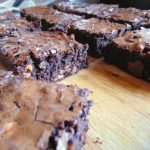 How to Remove Brownies from a Pan (Without Crumbling or Breaking) - Baking  Kneads, LLC