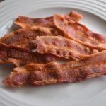 How to Make Bacon in the Microwave Without Drying it Out