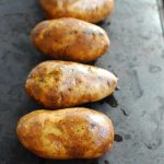 Easy Ways to Boil Potatoes in the Microwave: 12 Steps