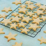 Easy Peasy Christmas Star Biscuits - Easy Peasy Foodie