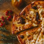 3 Ways to Cook Frozen Pizza - wikiHow
