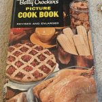 Mystery Lovers' Kitchen: AROUND THE KITCHEN TABLE: Old Cookbooks + #Giveaway