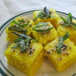 Simply Delicious: Instant Suji (Semolina)Dhokla in Microwave