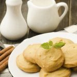 Microwave Eggless Cookies Recipe in Hindi - माइक्रोवेव एगलेस कुकीज़ रेसिपी