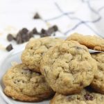 Oatmeal Chocolate Chip Cookies - The Bitter Side of Sweet