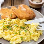 20 Second Scrambled Eggs | Sprinkles and Sprouts