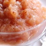 Easy Microwave Applesauce - Jewish Food Experience