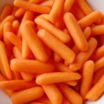 How to Steam Carrots in the Microwave - Baking Mischief