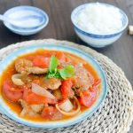 Pork Chops in Tomato Sauce