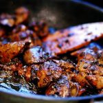Chicken livers in lemon and onion sauce