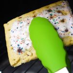 3 Ways to Prepare a Pop Tart - wikiHow
