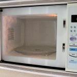Why not to put aluminium foil in microwave - Ideas by Mr Right