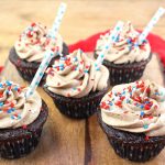 Brown Cow Cupcakes (Chocolate Root Beer Float) – Palatable Pastime  Palatable Pastime