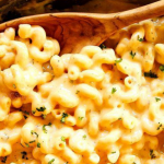 Classic Mac and Cheese – Teelöffel Galley