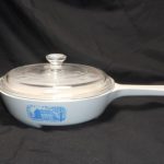 Corning-Ware-Colonial-House-Microwave-Browning-Skillet-MW-83-with-Lid |  Corningware, Microwave, Brown