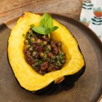How to Cook a Spaghetti Squash - Lauren Fit Foodie