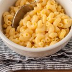 3 Ways to Reheat Macaroni and Cheese - wikiHow