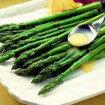 5 Simple Way to Cook Asparagus in the Microwave - Where and What In the  World