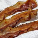 How to cook bacon in a microwave - Quora