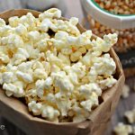 Video: How to Make Homemade Microwave Popcorn – Hip2Save