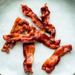 How to Cook Crispy Bacon in the Microwave | Just Microwave It