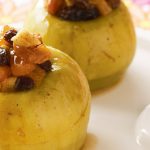 Healthy Microwave Baked Apples Recipe (Ready in 10 Minutes!) - Super Mom  Hacks