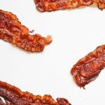 Kitchen appliance that helps make crispy bacon is on sale – Film Daily