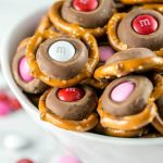 M&M Pretzel Kisses | Bunsen Burner Bakery