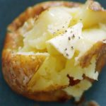 How Long to Microwave a Potato (Microwave Baked Potato) - TipBuzz