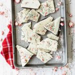 Holiday Dozen: Chocolate peppermint bark | So hungry I could blog