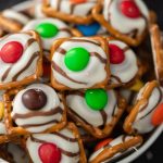 Pretzel Kisses - Hershey kisses pretzels - Hershey hugs pretzels